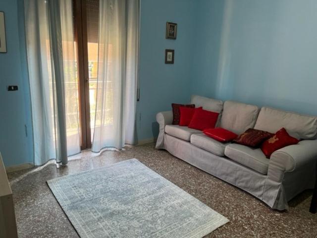Di Fronte Alla Basilica Di San Paolo Apartman Róma Kültér fotó